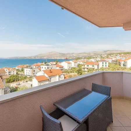 Apartments Ivana-Mira Okrug Gornji