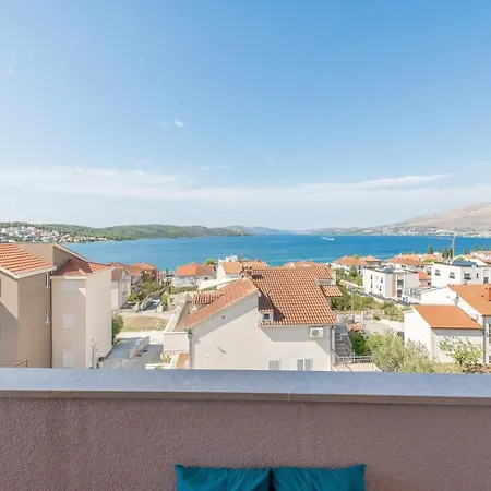 Guest house Apartments Ivana-Mira Okrug Gornji